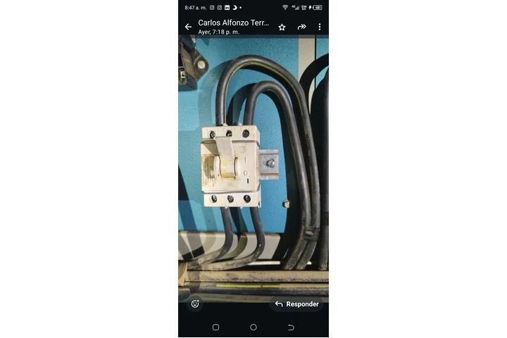 Técnico Electricista image 1