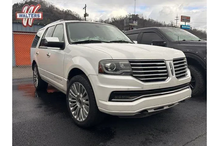 $12999 : Lincoln Navigator 2016 4x4 S image 1