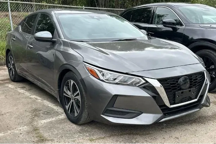 $12998 : Nissan Sentra 2022 SV 4dr Se image 2