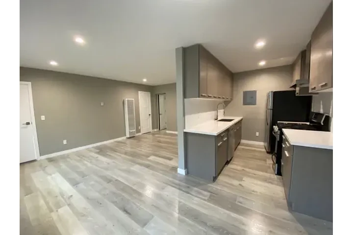 $1100 : Apartamento listo para vivir image 5