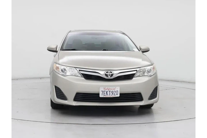 $14998 : Toyota Camry 2014 LE 4dr Sed image 5