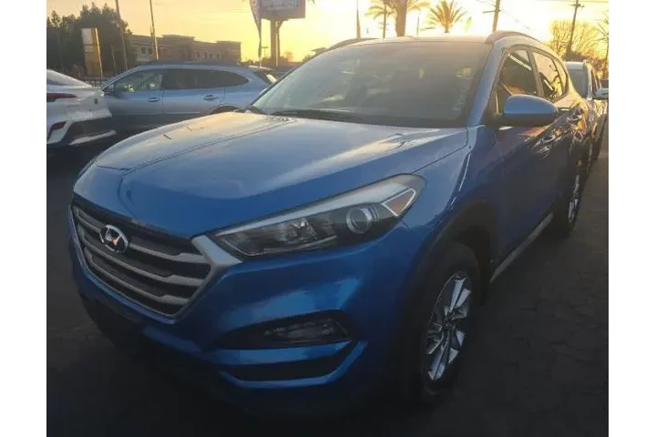 $12200 : Hyundai TUCSON 2017 SE 4dr S image 1