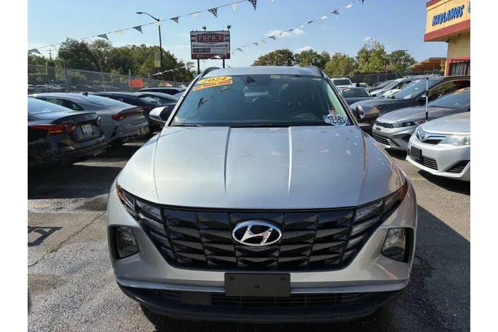 2024 Tucson SEL image 3