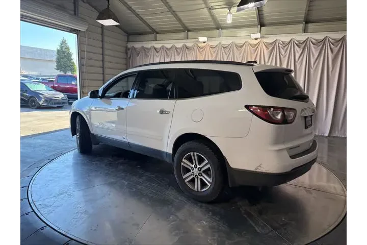 $10699 : Chevrolet Traverse 2017 LT 4 image 5