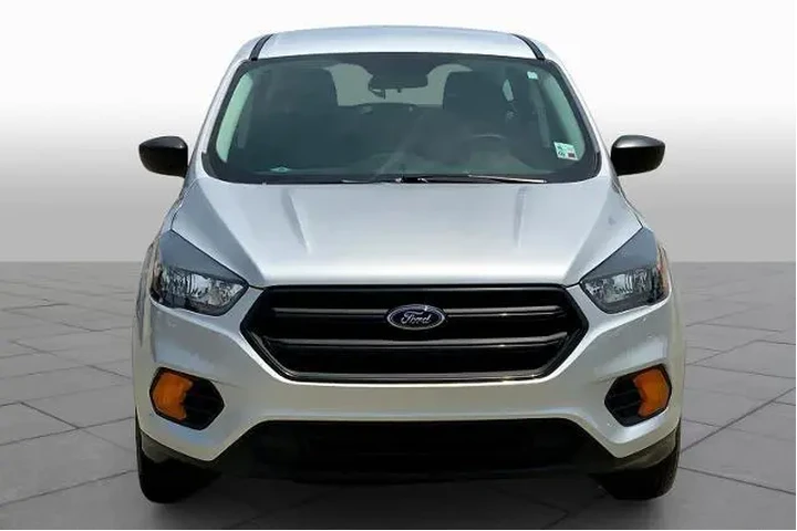 $6521 : Ford Escape 2018 S 4dr SUV image 4