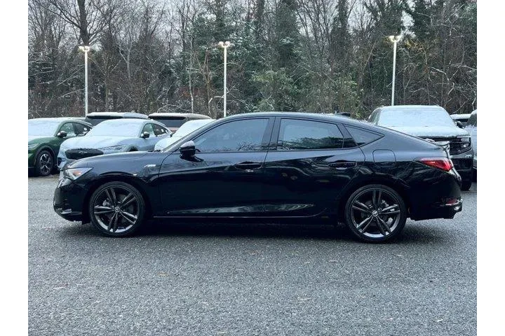 $31491 : Acura Integra 2025 4dr Liftb image 3