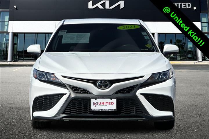 $23348 : Pre-Owned 2021 Camry SE image 9