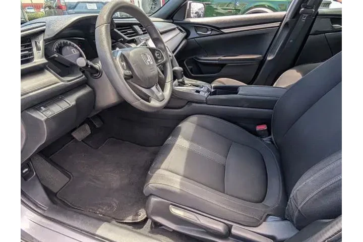 $14697 : Honda Civic 2017 LX 4dr Hatc image 10