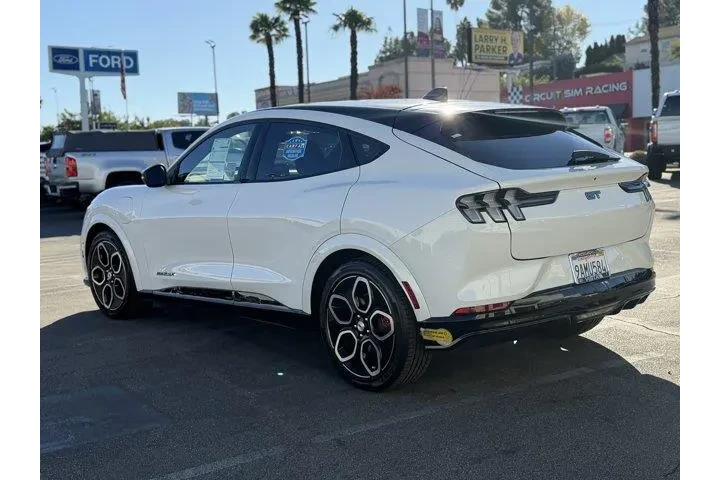 $27995 : Ford Mustang Mach-E 2022 AWD image 6
