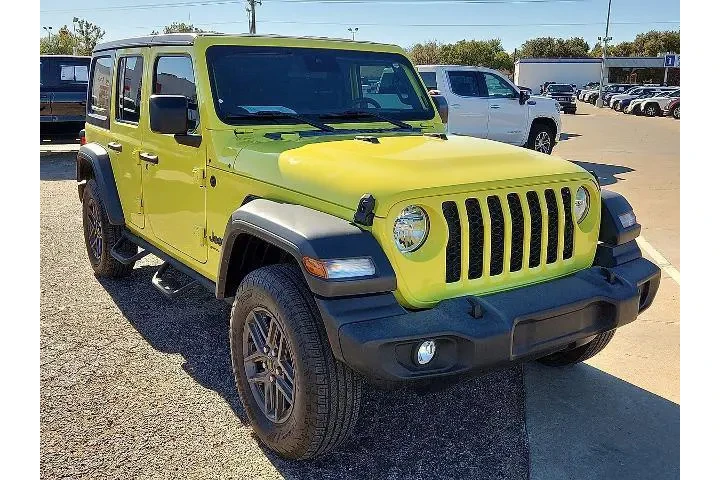 $36990 : Jeep Wrangler 2024 4x4 Sport image 4