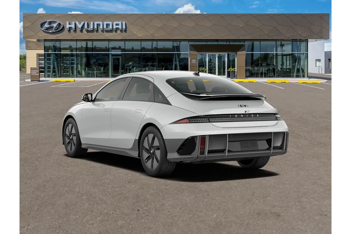 $24000 : Hyundai IONIQ 6 2024 SE 4dr image 5