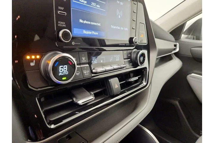 $37998 : Toyota Highlander 2022 AWD X image 9