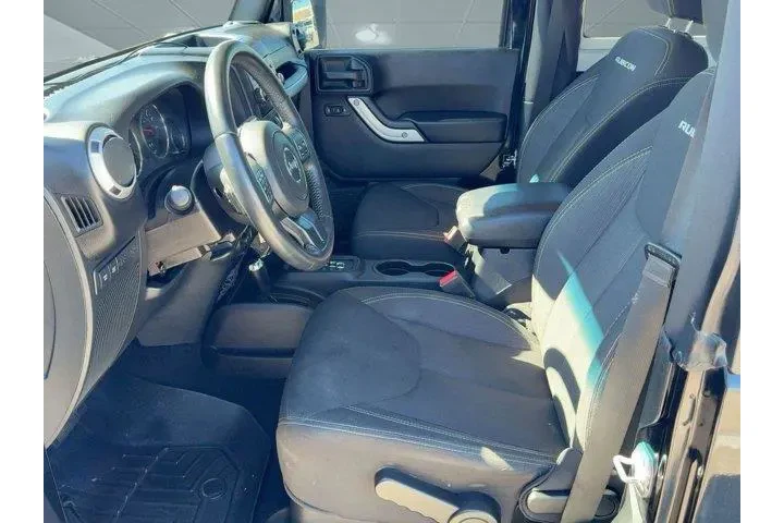 $18999 : Jeep Wrangler 2016 4x4 Rubic image 5