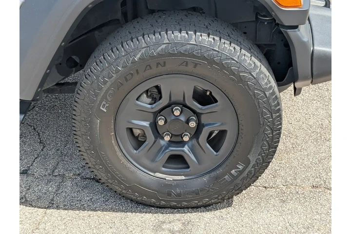 $25995 : Jeep Wrangler Unlimited 2018 image 10