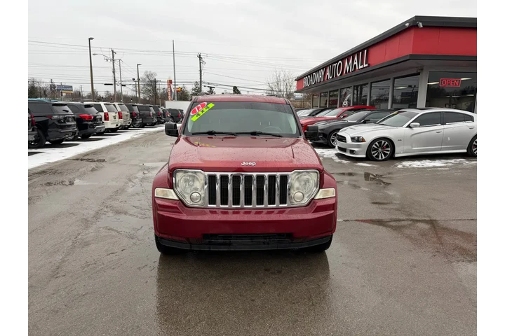 $5980 : 2012 Liberty 4WD 4dr Sport image 7