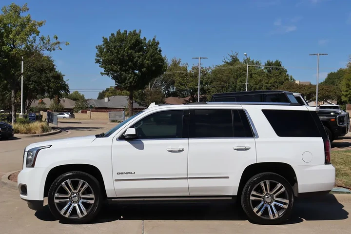 $37998 : 2019 Yukon Denali image 7
