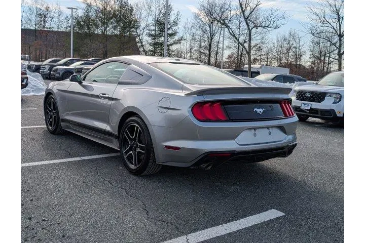 $21834 : Ford Mustang 2020 EcoBoost 2 image 5