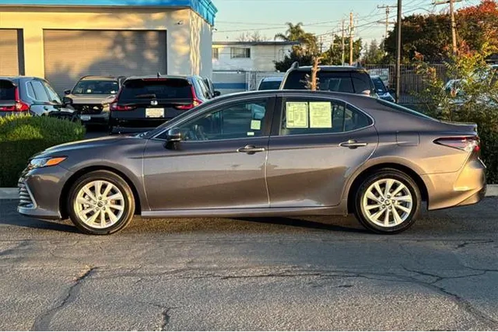 $24498 : Toyota Camry 2024 LE 4dr Sed image 6