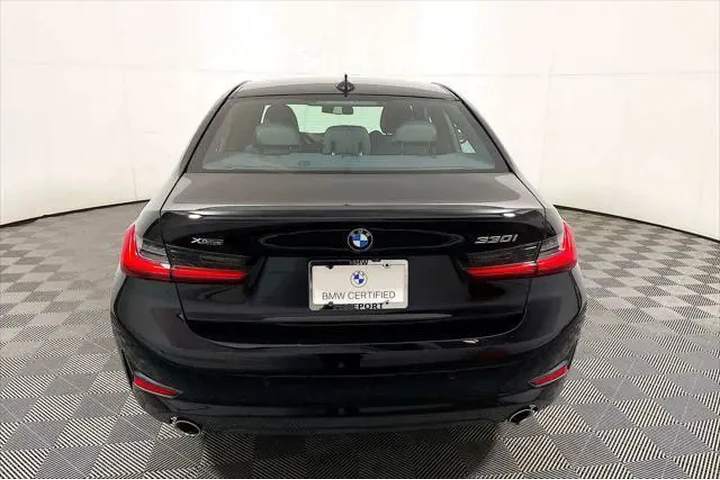 $27943 : BMW 3 Series 2021 AWD 330i x image 6