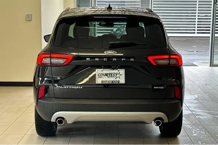 $27844 : Ford Escape 2025 AWD Platinu image 5