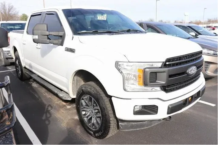 $22500 : Ford F-150 2018 4x4 XLT 4dr image 3