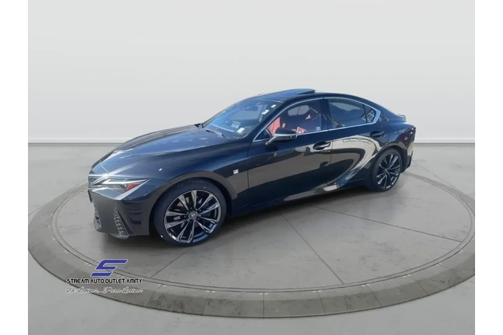 $39698 : Lexus IS 350 2023 AWD F SPOR image 5