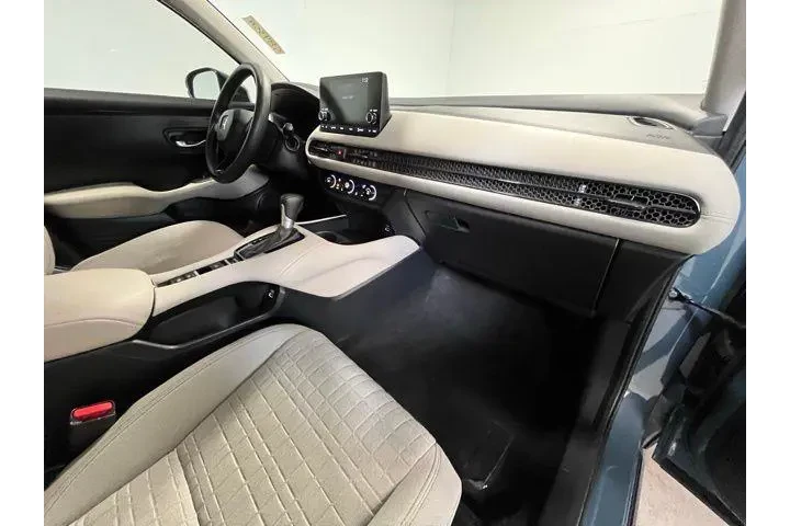 $22817 : Honda HR-V 2023 LX 4dr Cross image 10