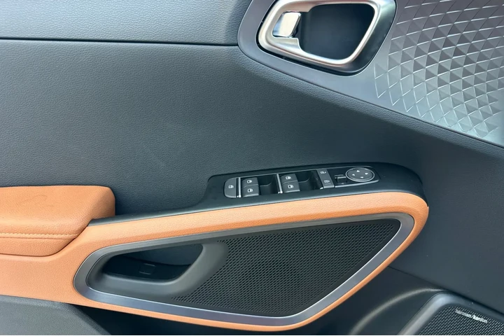 $27360 : New 2025 Soul EX image 10