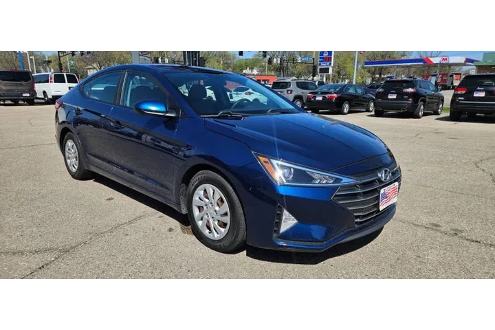 $13490 : 2019 Elantra SE image 4