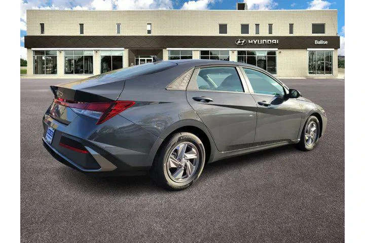 $23708 : Hyundai ELANTRA 2025 SE 4dr image 3