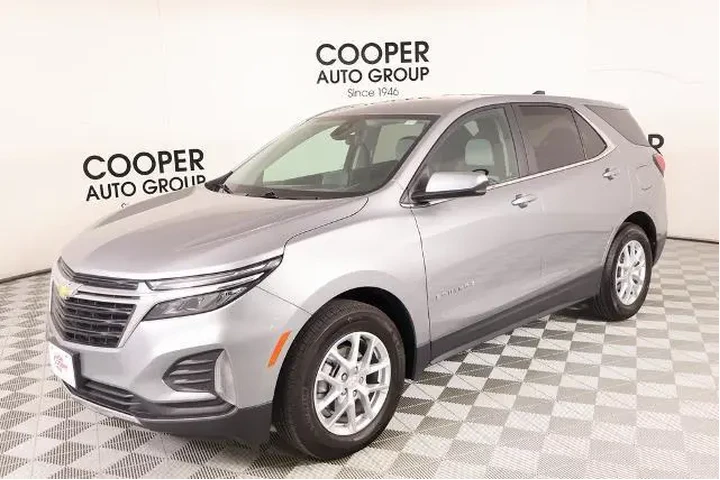 $23785 : Chevrolet Equinox 2024 LT 4d image 9