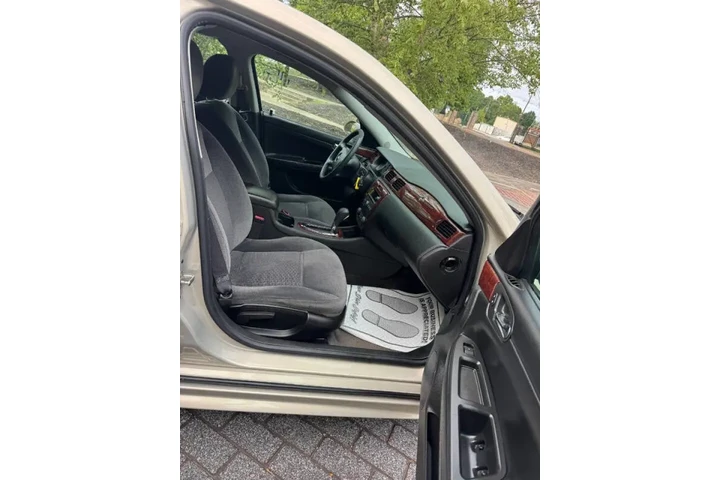 $3999 : 2010 Impala LS image 9