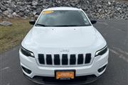 $27700 : CERTIFIED PRE-OWNED 2022 JEEP thumbnail