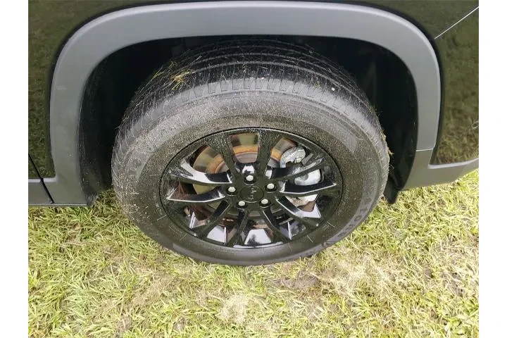 $21300 : Jeep Cherokee 2023 4x4 Altit image 6