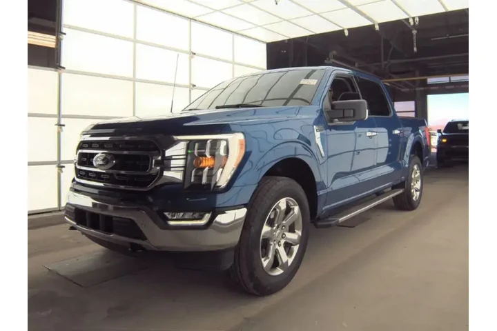 $39399 : Ford F-150 2023 4x4 XL 4dr S image 2