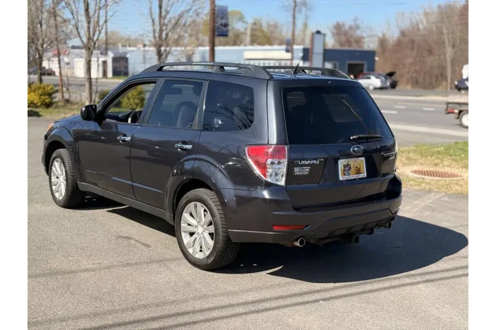 $7500 : 2012 Forester 2.5X Premium image 10
