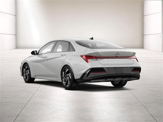$27555 : New 2024 Hyundai ELANTRA SEL image 5