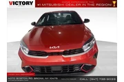 $14995 : Kia Forte 2023 GT-Line 4dr S thumbnail