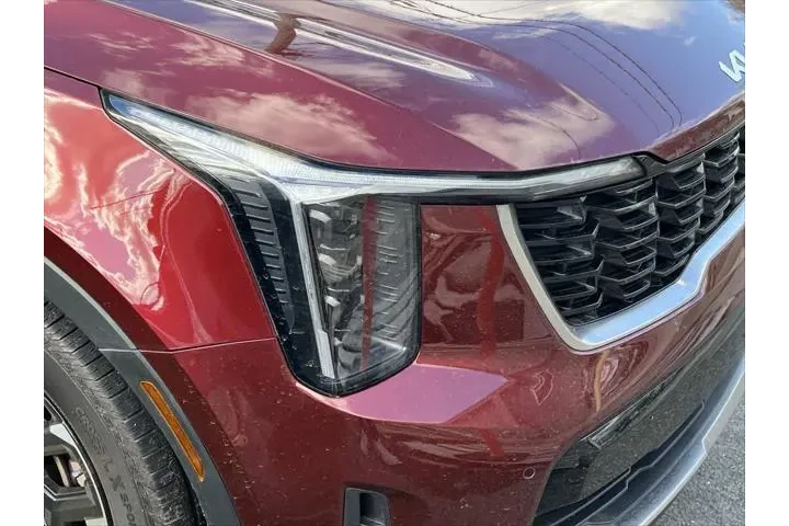 $31097 : Kia Sorento 2025 S 4dr SUV image 8