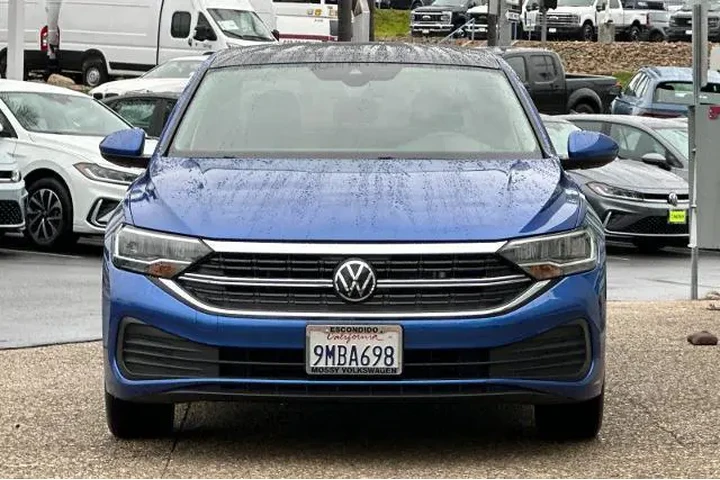 $21000 : Volkswagen Jetta 2024 SE 4dr image 9