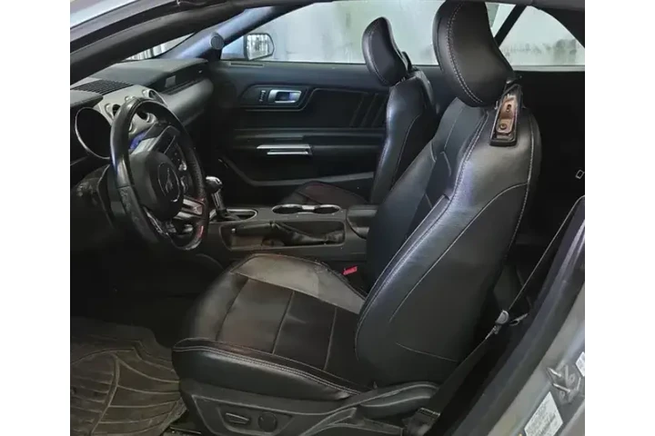 $20950 : Ford Mustang 2022 EcoBoost P image 6