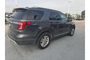 $9998 : Ford Explorer 2017 XLT 4dr S thumbnail