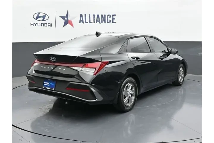 $21904 : Hyundai ELANTRA 2025 SE 4dr image 7