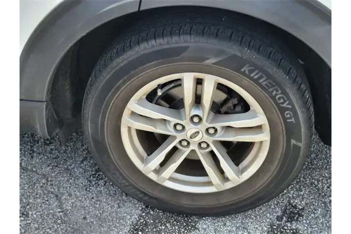 $23691 : Ford Explorer 2020 XLT 4dr S image 6