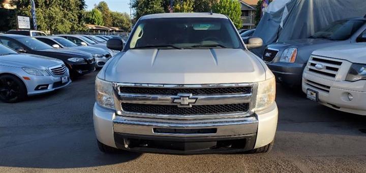 $13495 : 2011 Silverado 1500 image 4