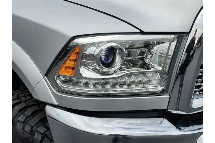 $39888 : Ram 2500 2016 4x4 Laramie 4d image 10