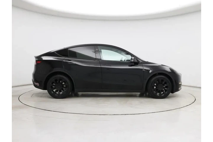 $39998 : Tesla Model Y 2024 AWD Long image 7