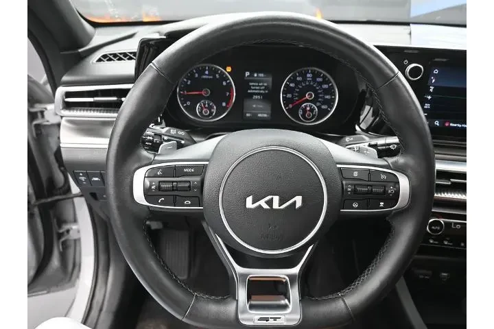 $32178 : Kia K5 2023 GT 4dr Sedan image 7