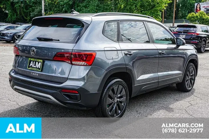 $17920 : Volkswagen Taos 2024 S 4dr S image 6