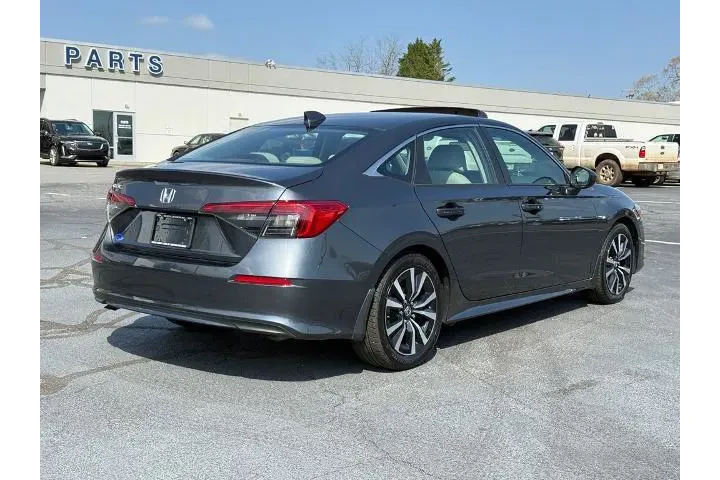 $24208 : Honda Civic 2024 EX 4dr Seda image 4